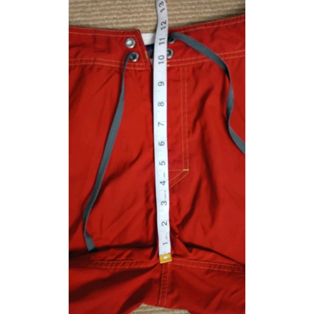 Patagonia Wavefarer Board Shorts Men Sz 32 Red Nylon Swim Trunks Side Zip Pocket - Picture 6 of 9
